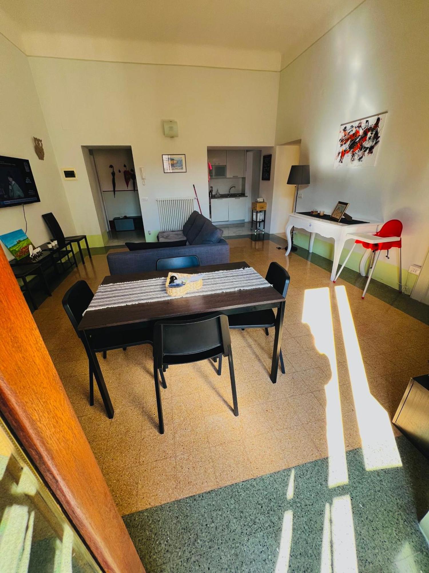 Regina D'Aragona Casa Vacanze スルモナ エクステリア 写真